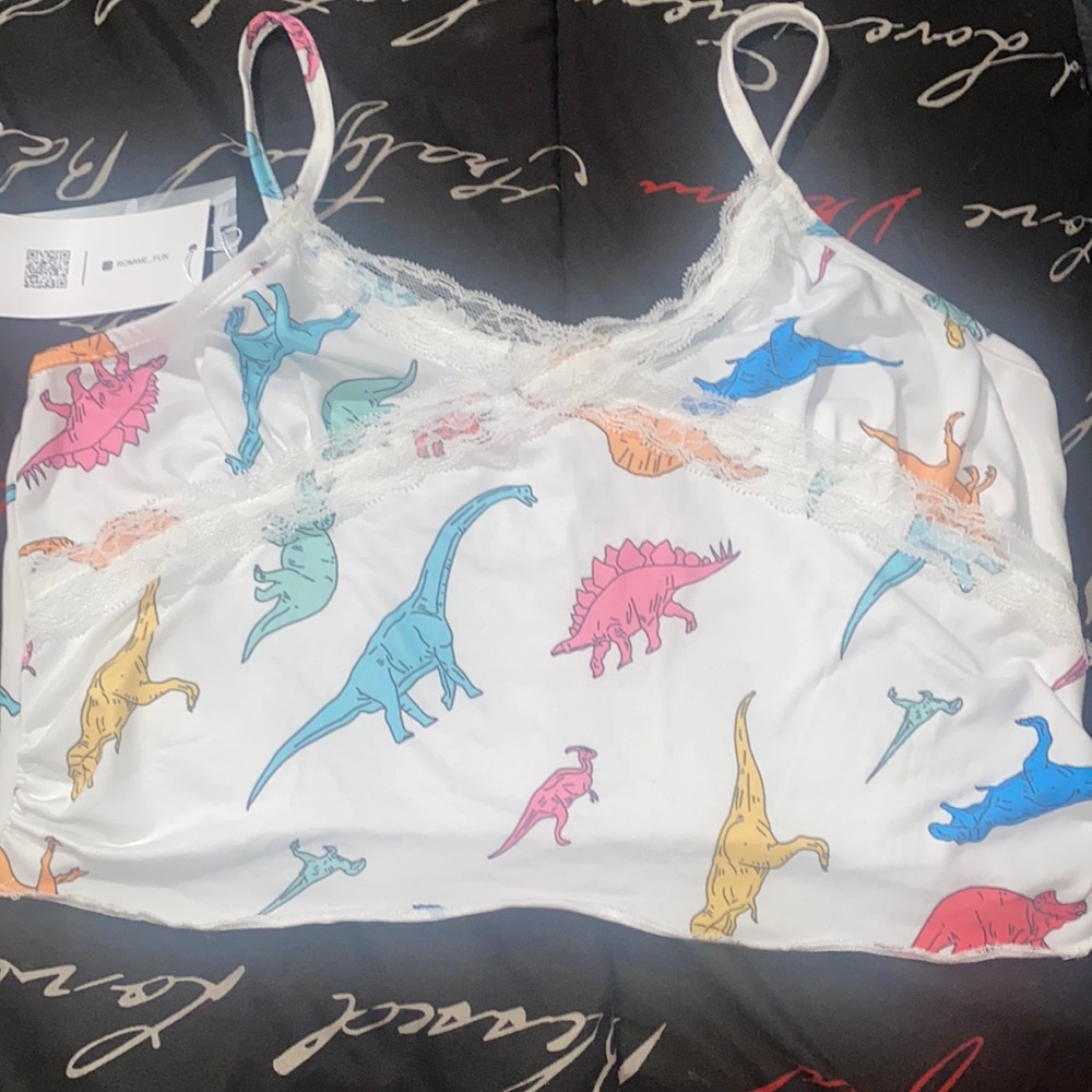 NWT Dino crop cami